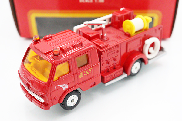 トミカ 日本製 セット トラック ダンプ スカイライン セドリック 消防
