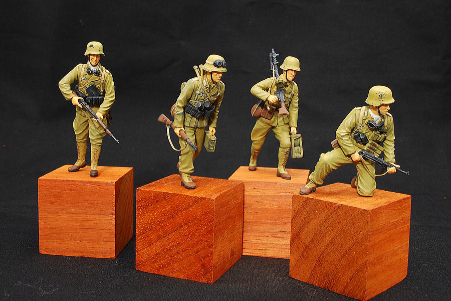 ドイツ軍 フィギュア 3体 60mm 約1/35ドイツ軍 フィギュア 60mm 約1/35