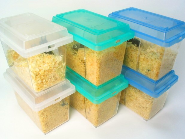 コバエ防止の高機能飼育ケース「スタック」販売