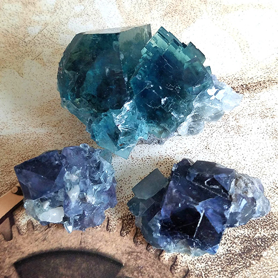 中国福建省の青い蛍石9月F～H – きらら舎