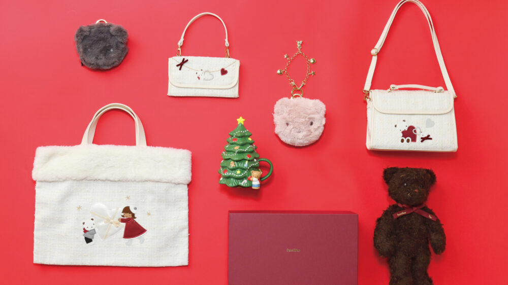 ファミリアの『クリスマスコレクション』が販売されるみたい。ポーチ