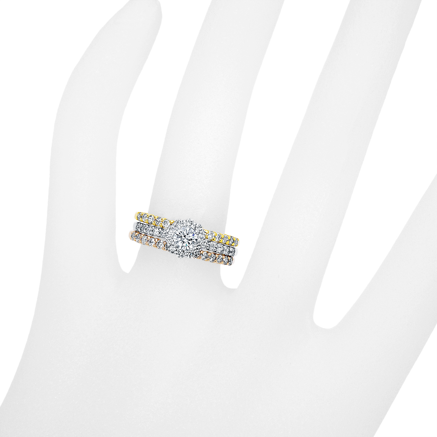 K18スリーカラー ダイヤモンド 3連リング（中石0.216ct 脇石合計0.7ct