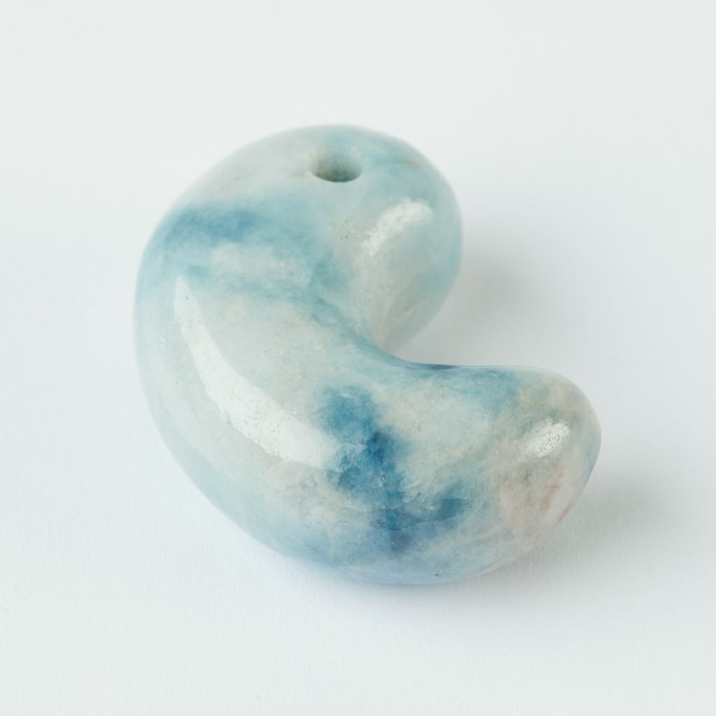 プレミアム・入コン沢・神話の勾玉・透明感良し・艶美麗】（プレミアム