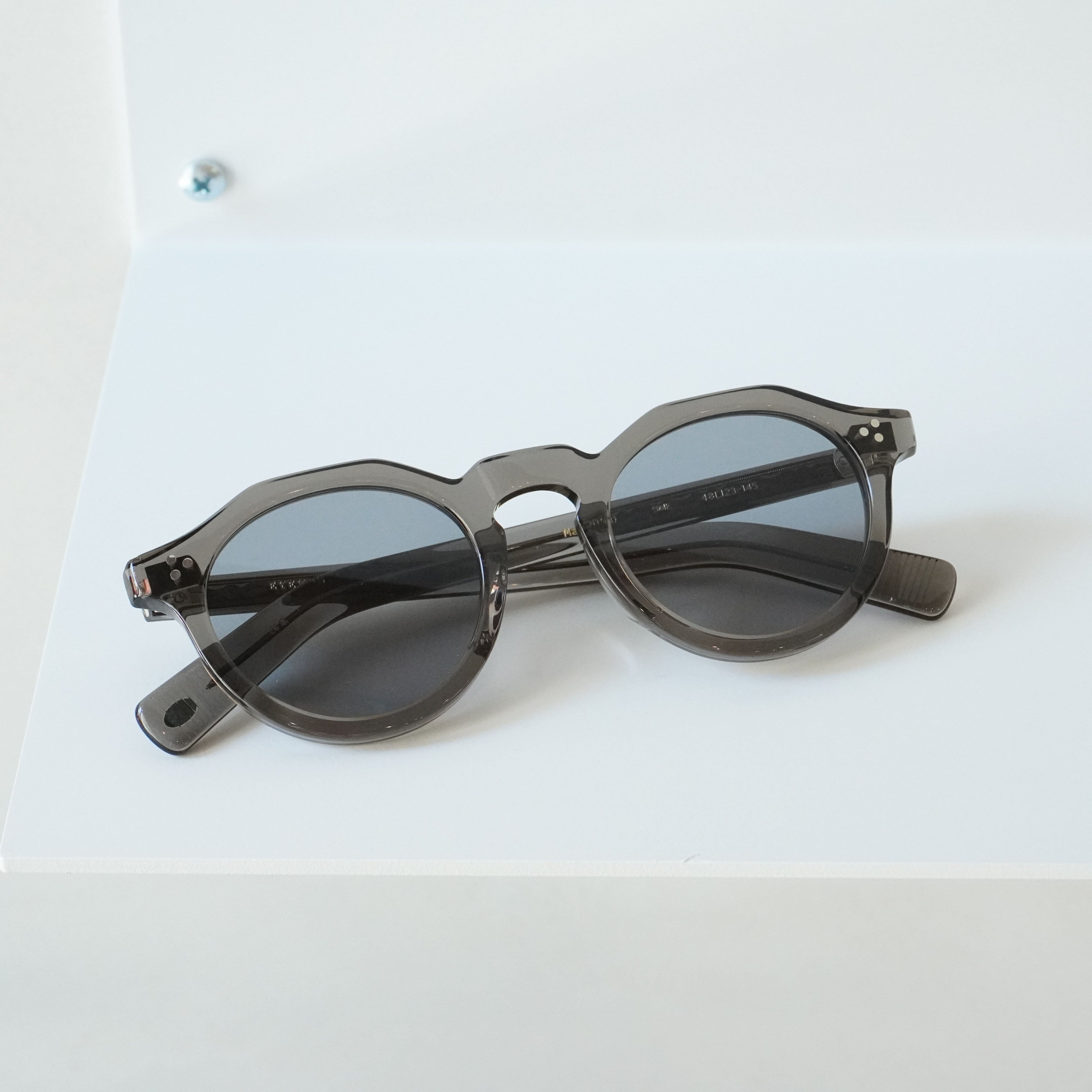 EYEVAN / MASON 48 / SMK (SMOKE) / Sunglasses – KRANC OPTICAL