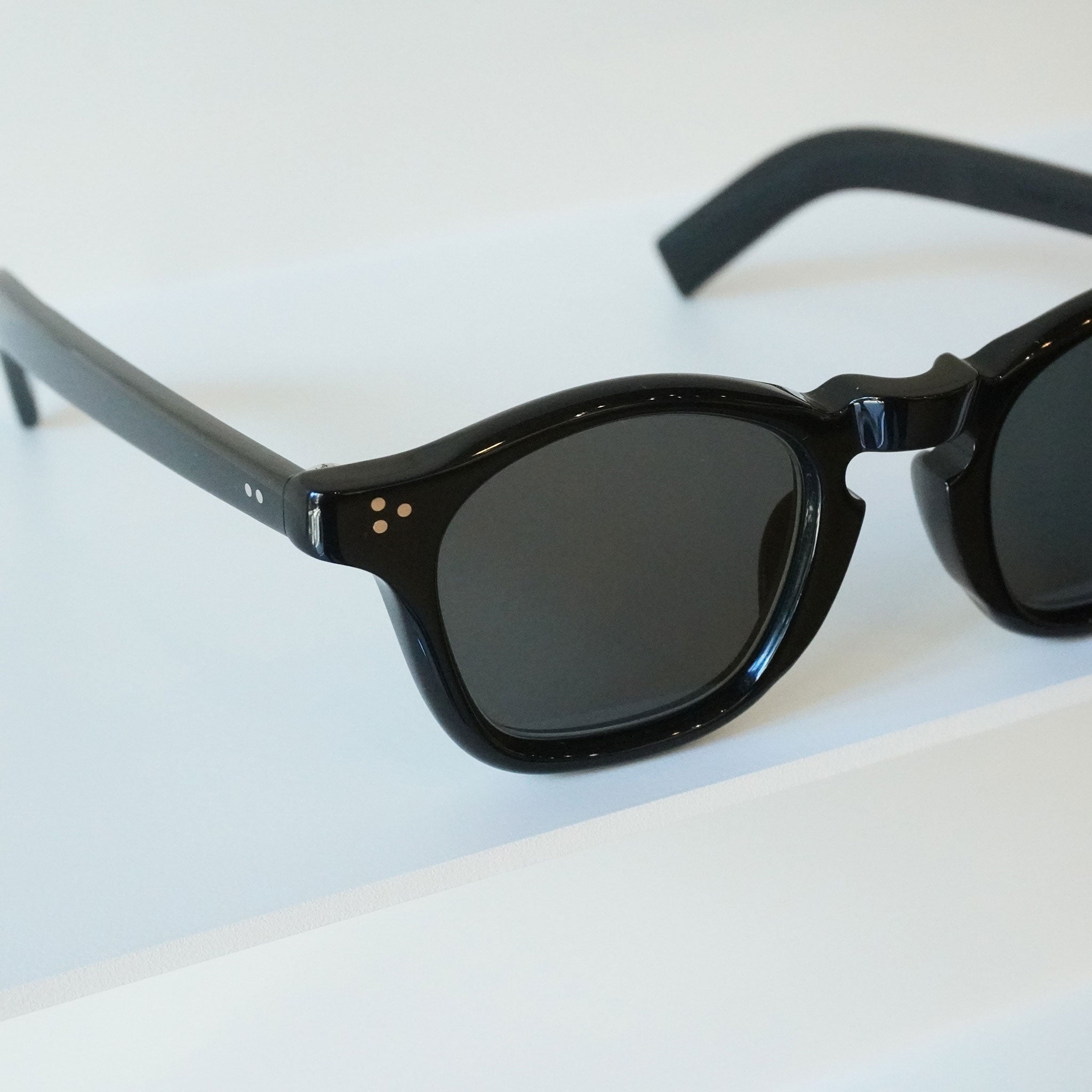 guepard ギュパール / GP-05 / noir - Lens: DARK GREEN / サングラス