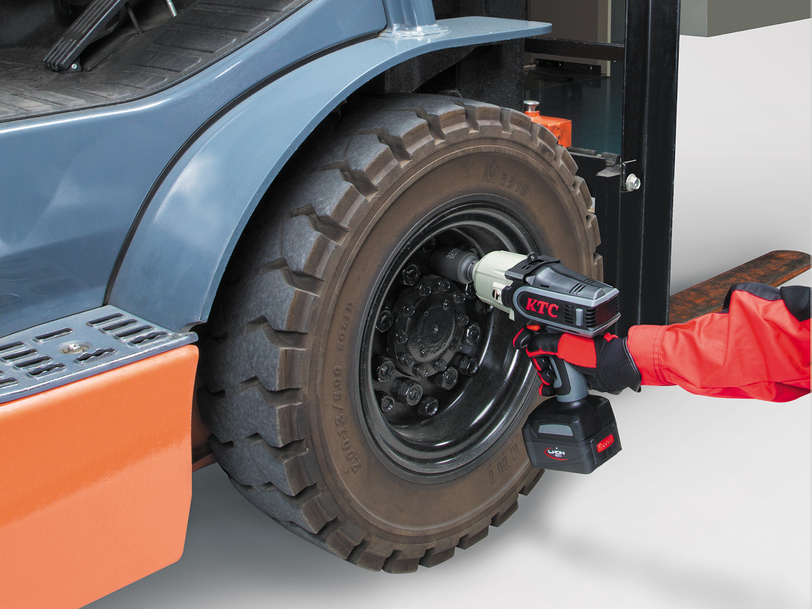 かづさん専用プロライントレンチャー 1.9インチ4.75 G8コンパウンド