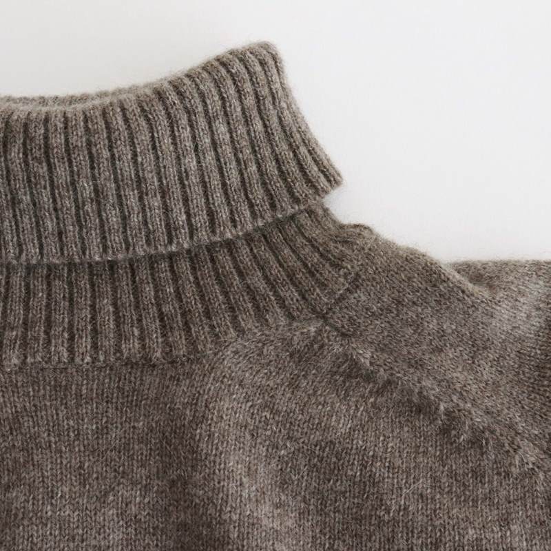 驚きの軽さと心地よさ「Phlannel（フランネル）」のヤクウールニット