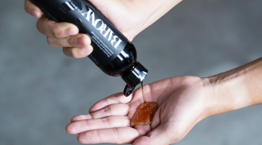 香りで女性を虜にするメンズコスメシャンプー『BARONY MAGNET SHAMPOO