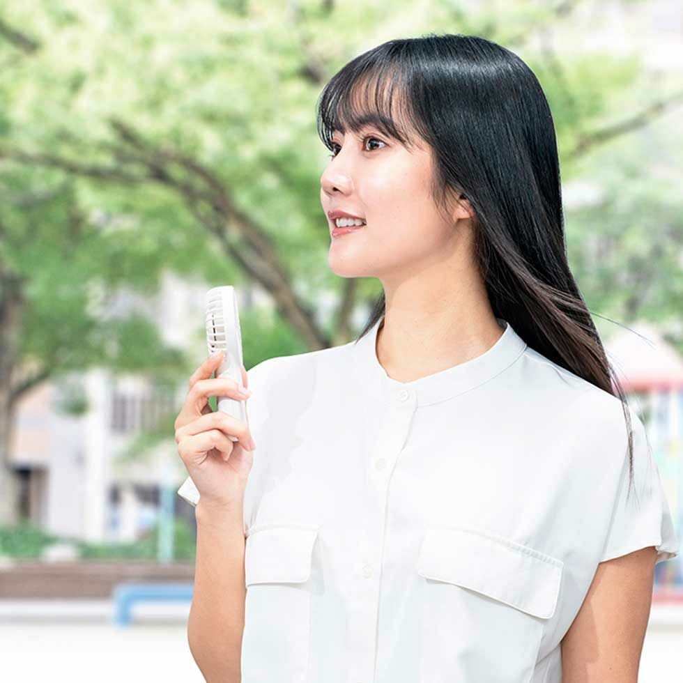 ハンディファン乾電池式KPF-0641 | コイズミオンラインショップ