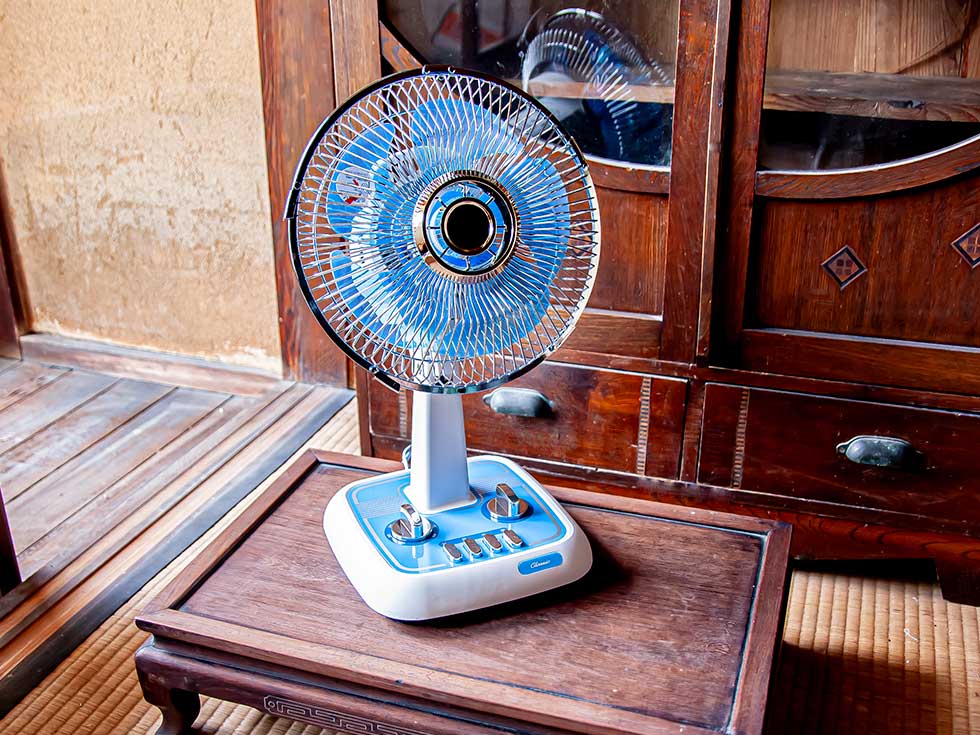 スタンドファン メタル製 青い羽根 スタンドファン メタル製 青い羽根