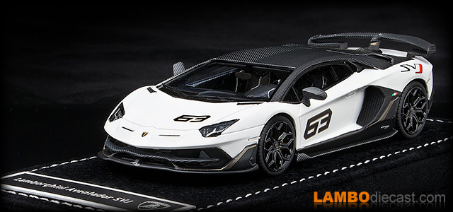 The 1/43 Lamborghini Aventador SVJ from Looksmart, a review by