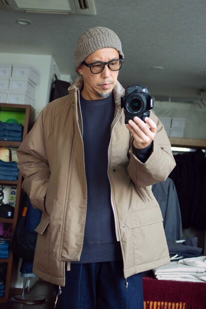 Still by hand スタンドカラーハーフコート CO02233 [Lampa]