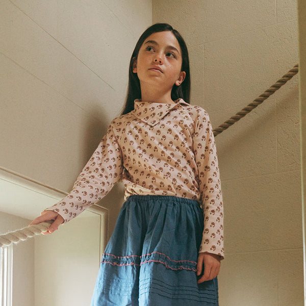 SNAP TURTLENECK, TEXTURED FLORAL – Lali