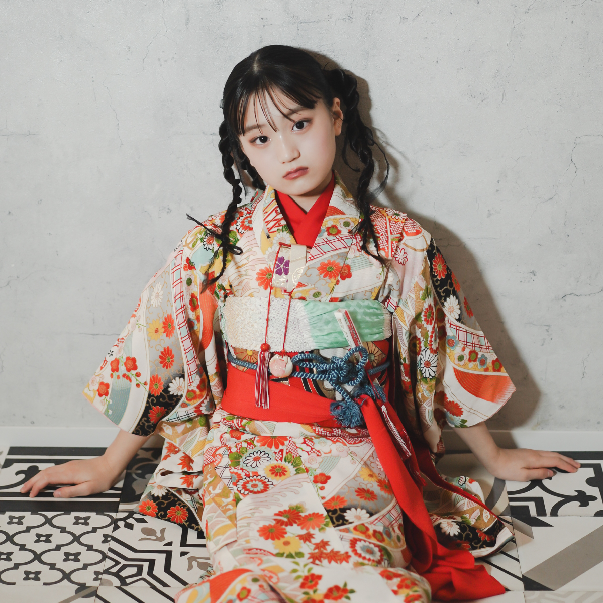 好評受付中】ハーフ成人式撮影プラン（衣装・本格ヘアメイク付／71,500