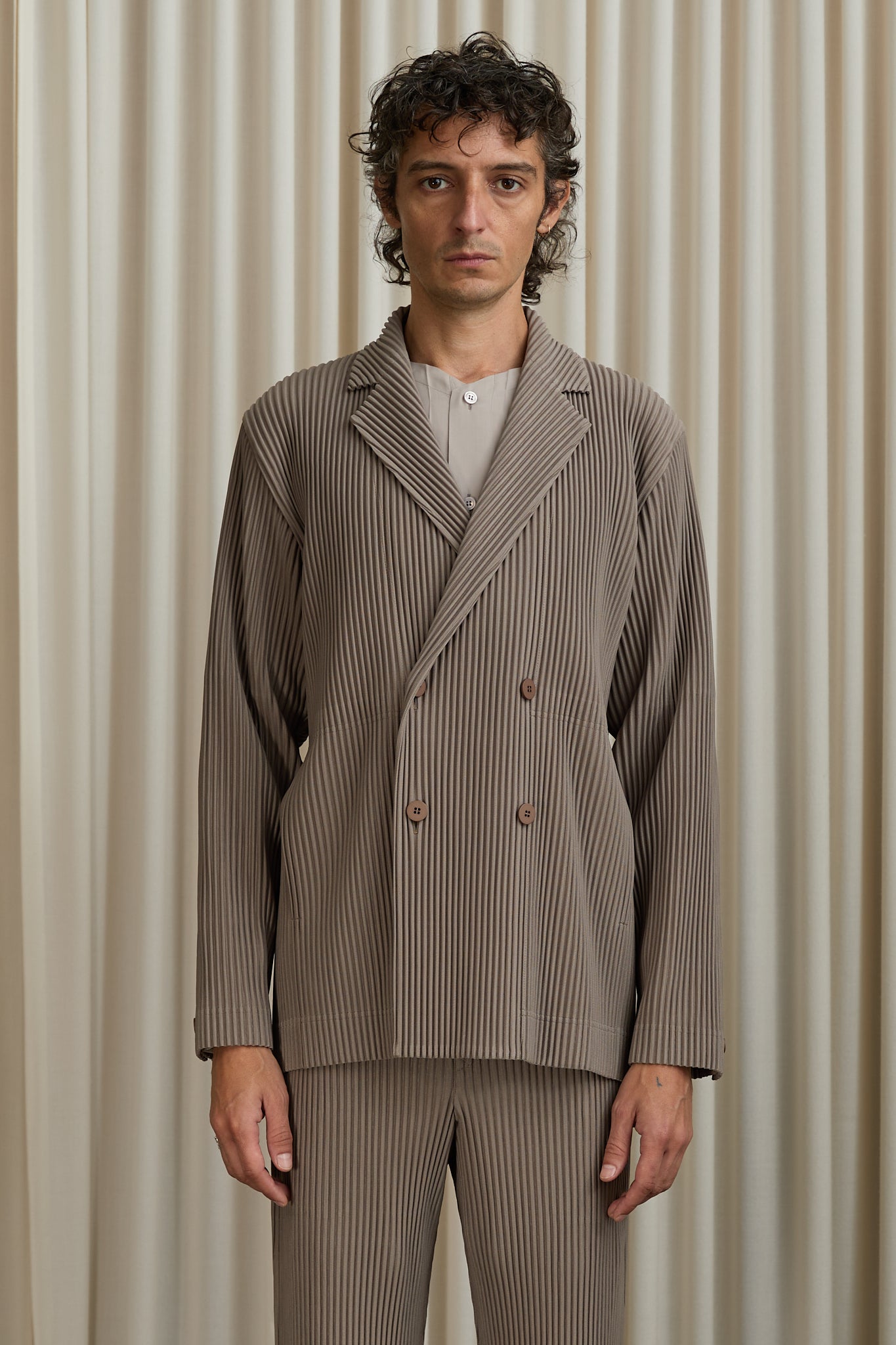 Homme Plissé Issey Miyake – L'ENSEMBLE