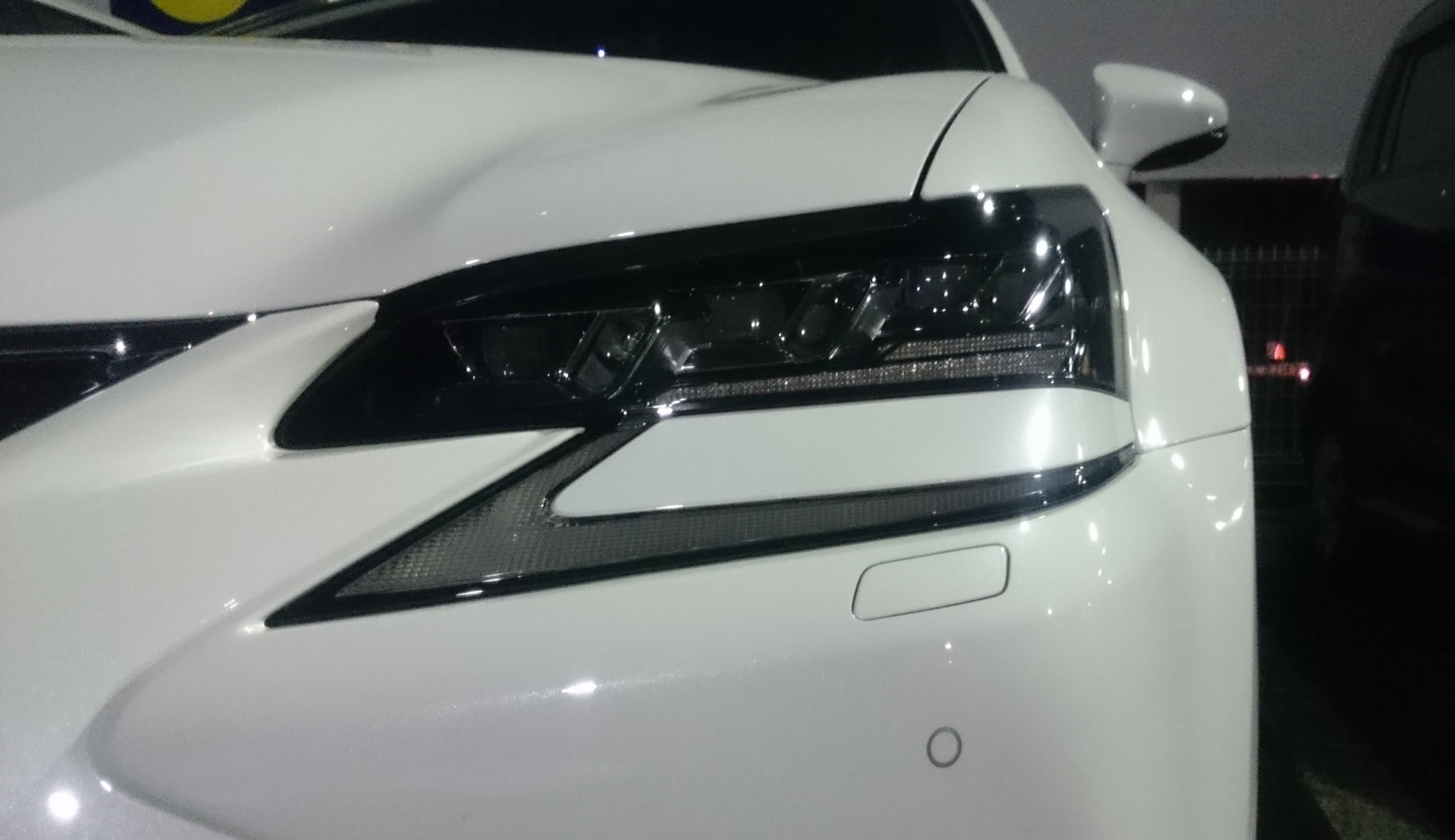 三眼LEDヘッドライト | LEXUSFUN