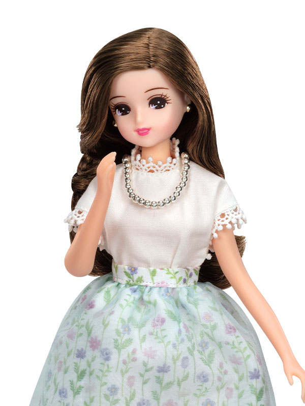 リカちゃんプロフィール｜リカちゃん｜タカラトミー