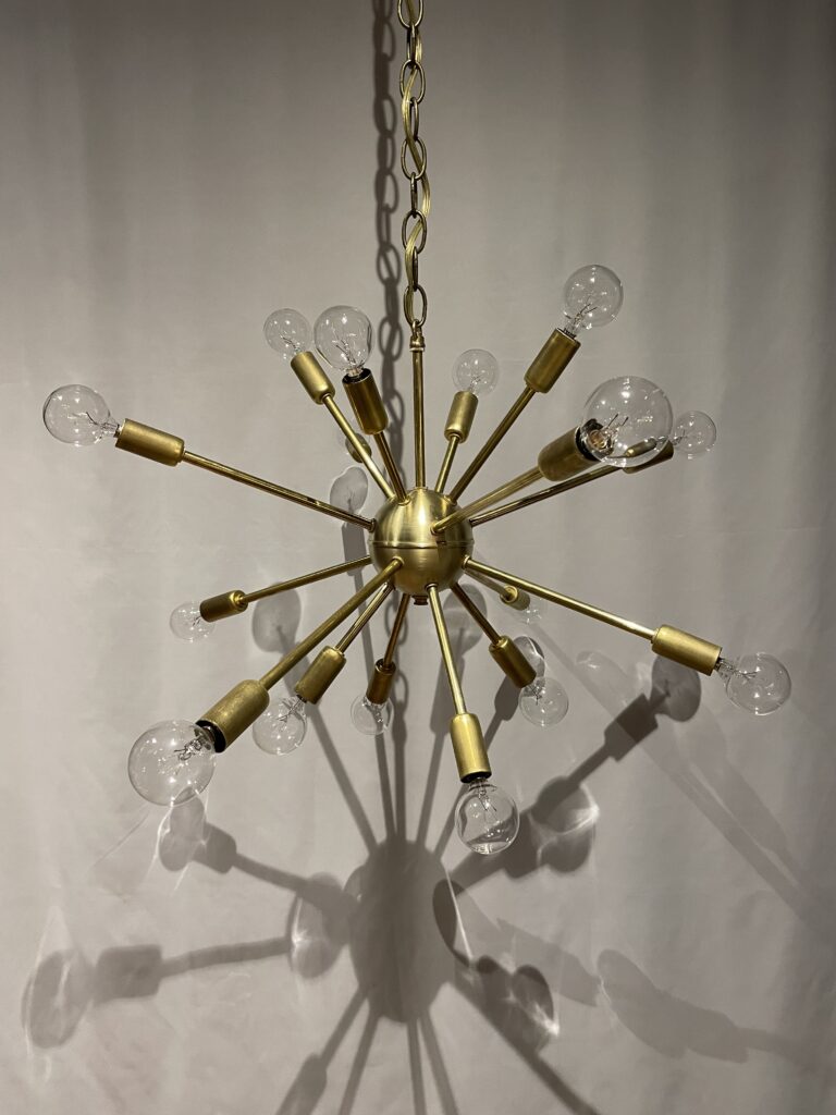 新商品紹介／スプートニク 16灯|藤沢のアンティークショップ