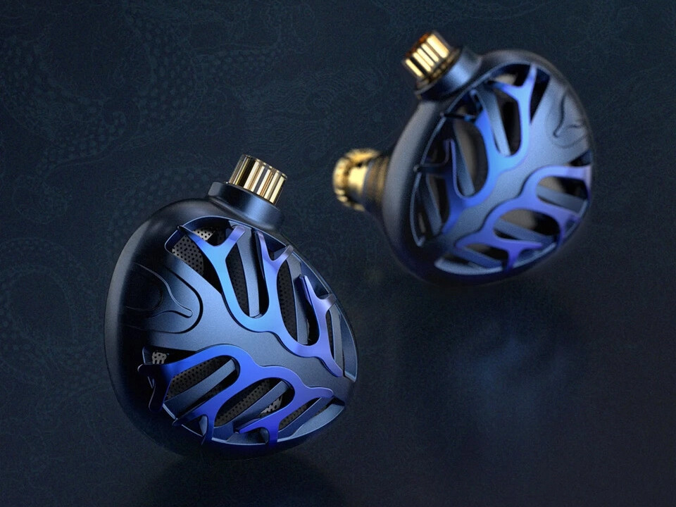 TRN Azure Dragon (青龍)」 第2世代14.6mm平面ドライバー搭載。特徴的