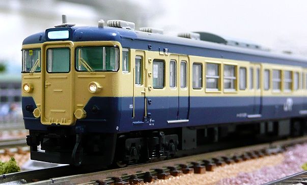 マイクロエース 113系-1000 スカ色 幕張車両センター : 鉄道情景草案