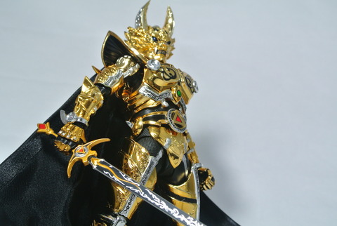 S.H.Figuarts(真骨彫製法) 黄金騎士ガロ（冴島雷牙） レビュー