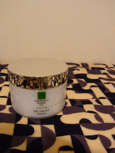 シーボン フェイシャリスト トリートメントマセ ミニ : そんな毎日