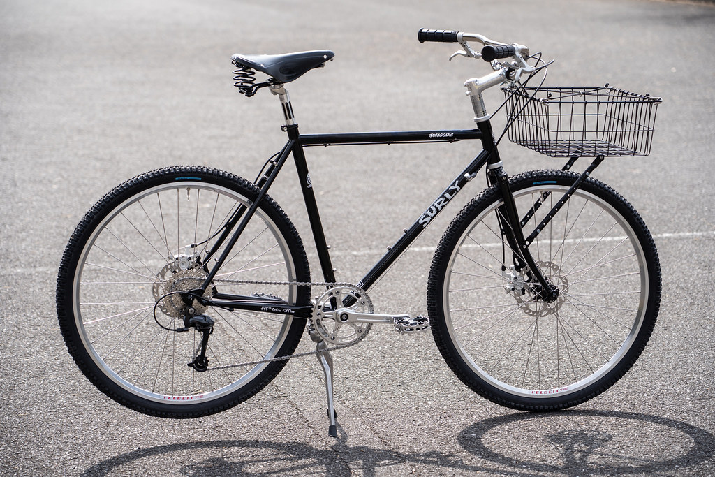 SURLY* straggler / BUILT BY BLUE LUG - CUSTOMER'S BIKE CATALOG
