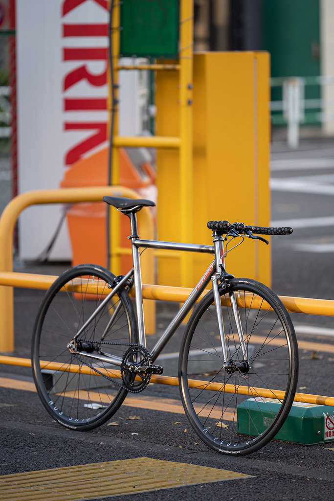 UNVER* rapid track / BUILT BY BLUE LUG - CUSTOMER'S BIKE CATALOG