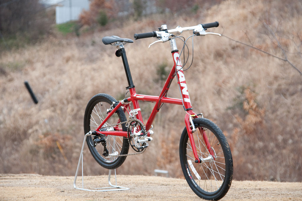 ミニベロ GIANT ESCAPE MINI RS ジャイアント ミニベロ GIANT ESCAPE