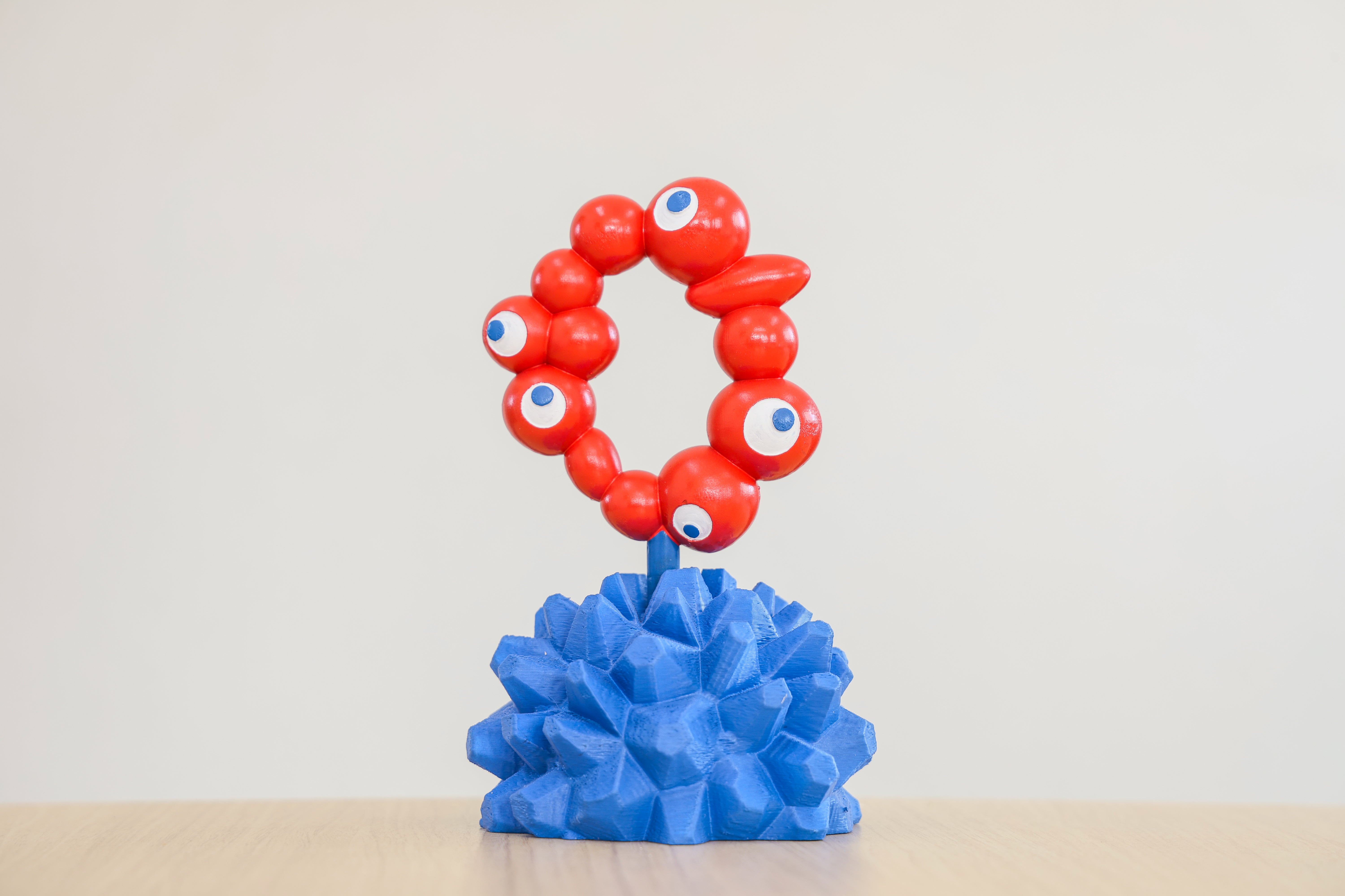 EXPO2025 ミャクミャク 亀甲竜 Mサイズ – LOBINDON