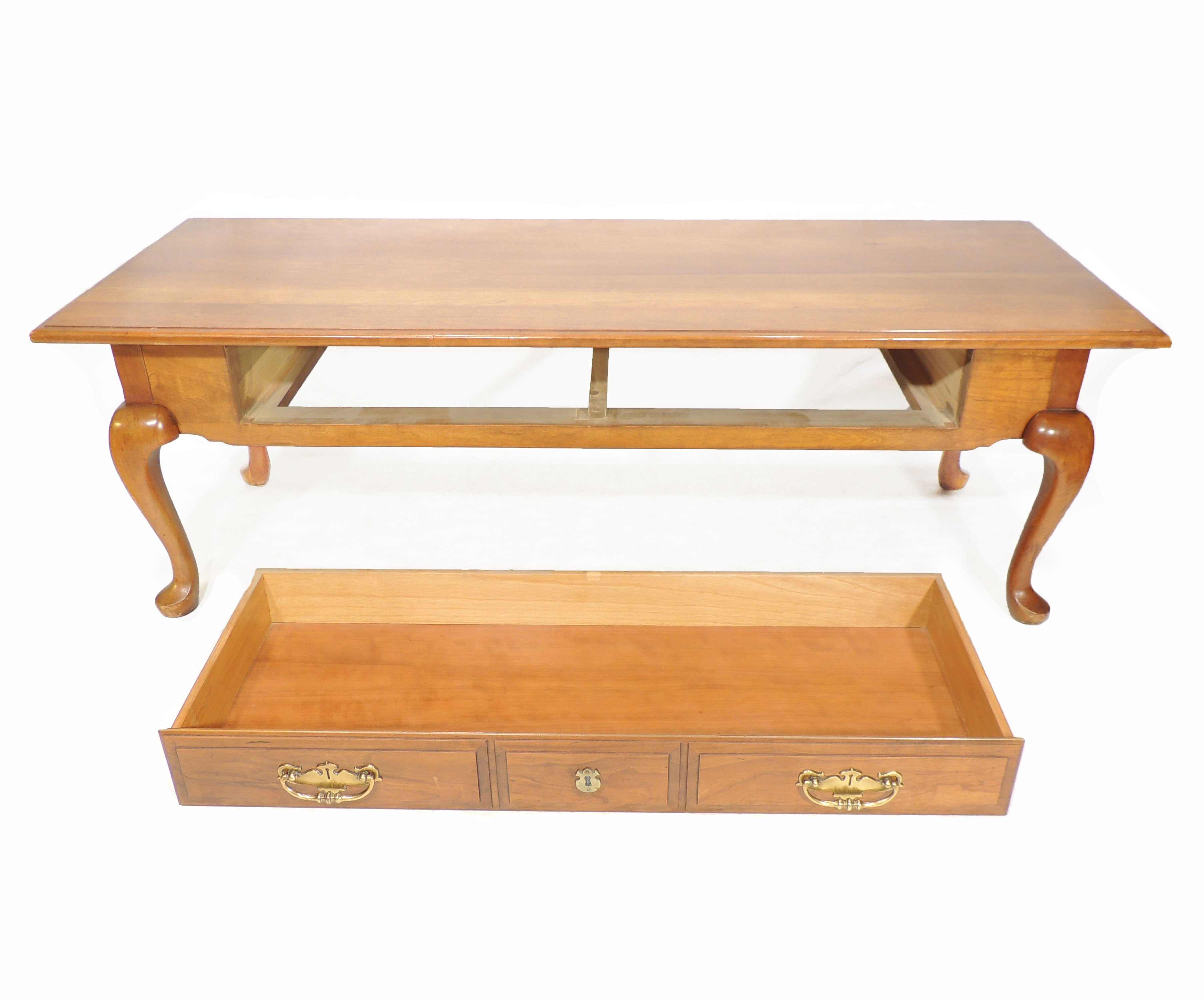 Vintage Thomasville Coffee Tea Table with Large drawer French