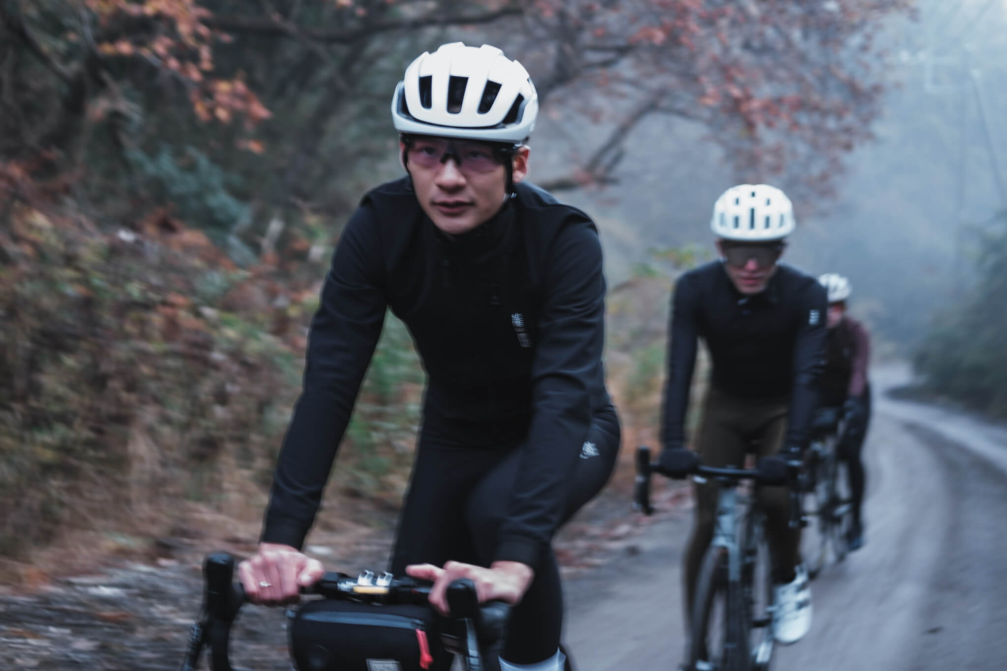 Peloton de Parisレビュー：厳冬に耐えるジャケット+カーゴタイツは