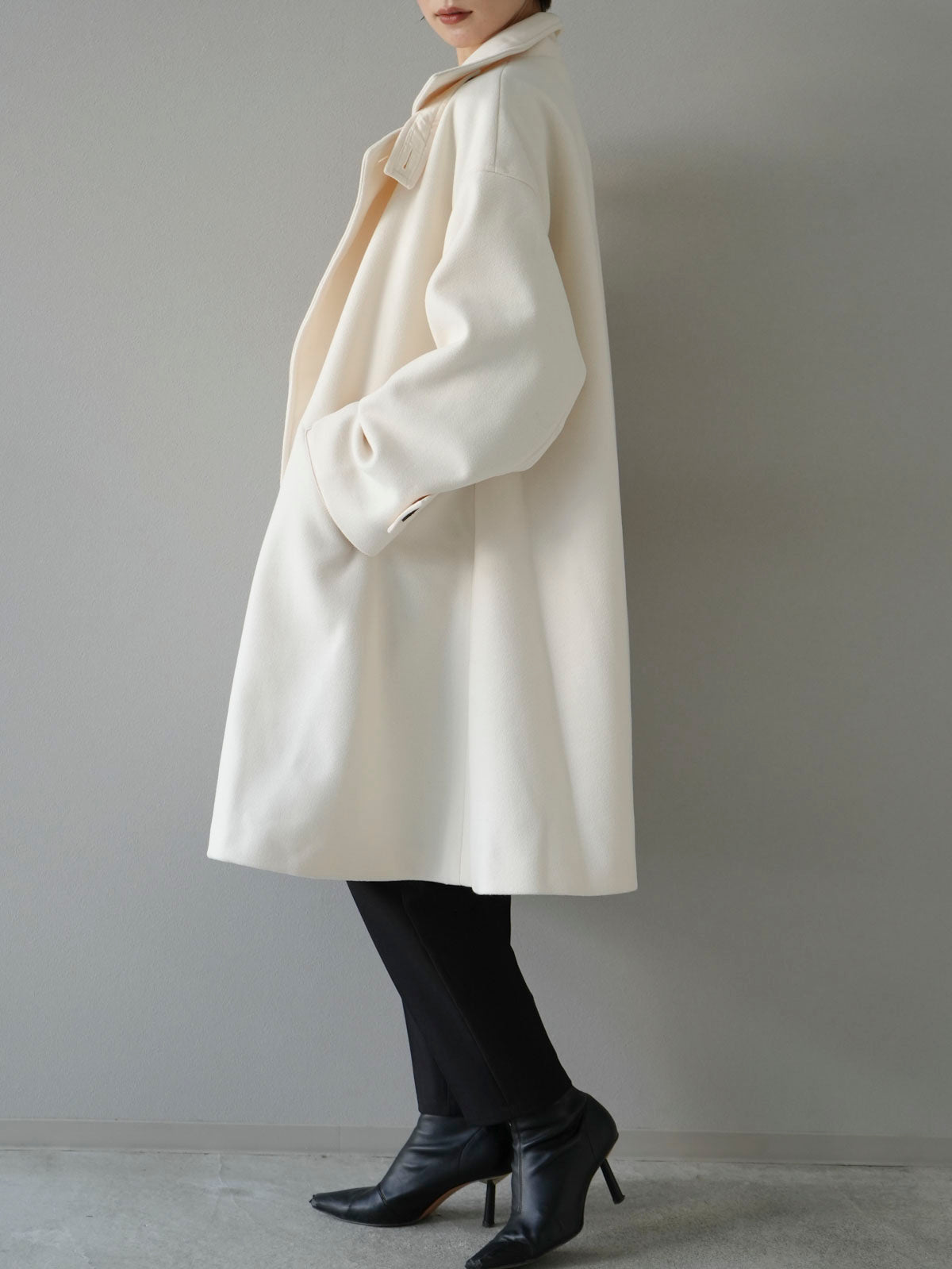 予約]ウールタッチフレアミドルコート/アイボリー – Lumier