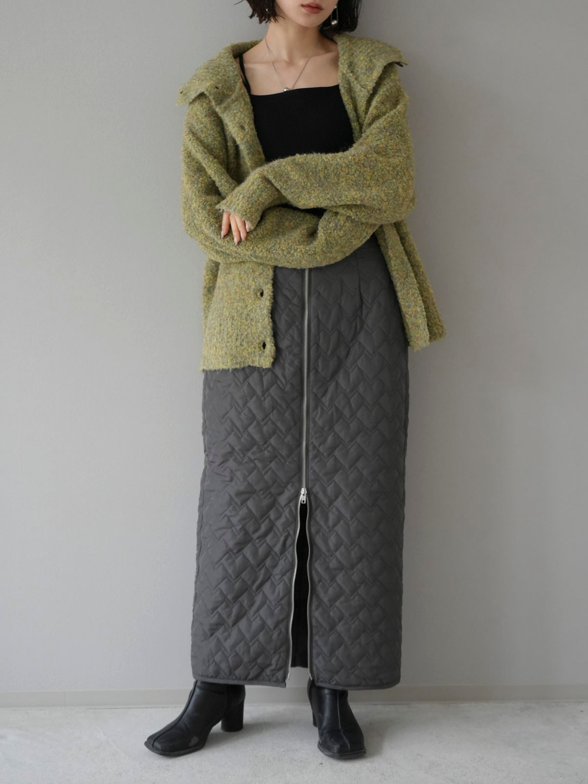 予約]キルティングジップスカート/グレー – Lumier