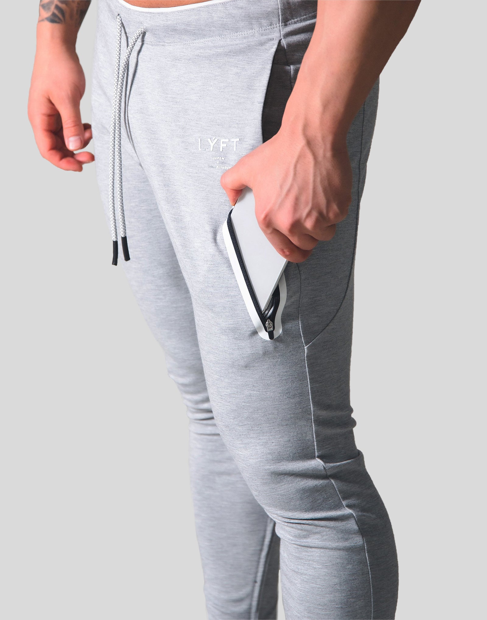 e_2_1600x.jpg?v=1712115621