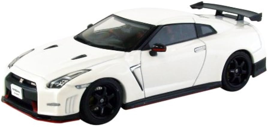 Amazon.co.jp: エブロ 1/43 NISSAN GT-R NISMO (White P) 完成品