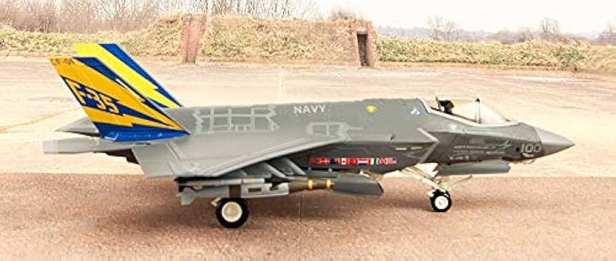 Amazon.co.jp: HOBBY MASTER 1/72 完成品 アメリカ Lockheed F-35C