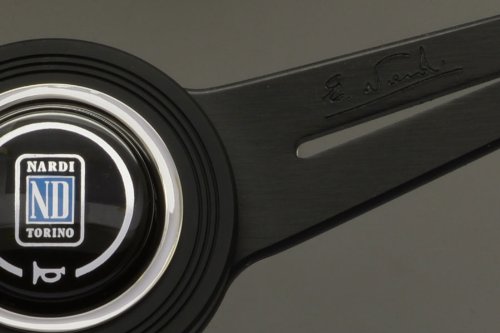 Amazon | NARDI ステアリング classic 黒スエード×黒スポーク 36φ