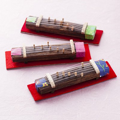 Amazon.co.jp: ミニ琴「極」3個セット〔10cm×3個〕 : 楽器・音響機器