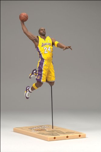 Amazon | マクファーレン NBA 3インチ フィギュア コービー