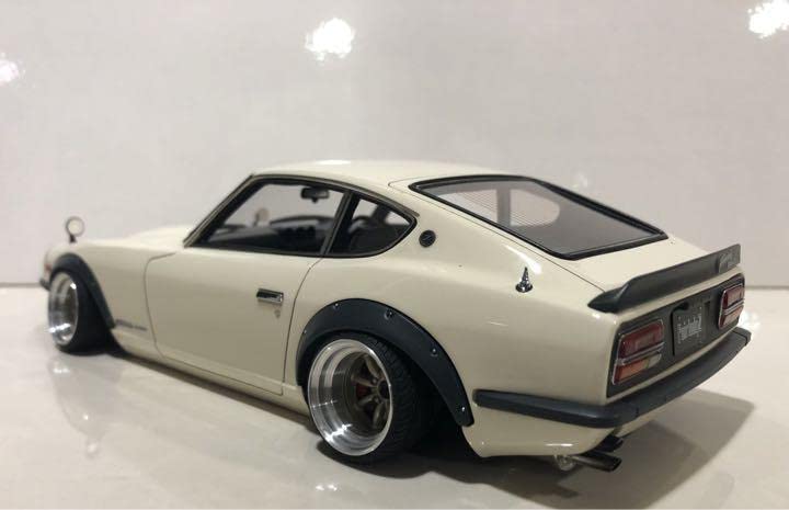 Amazon | 1/18 イグニッションモデル 日産フェアレディ240ZG カスタム