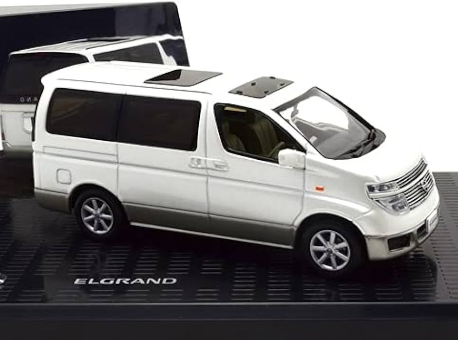 Amazon | □日産自動車特注 1/43【日産 エルグランドE51 (ホワイト