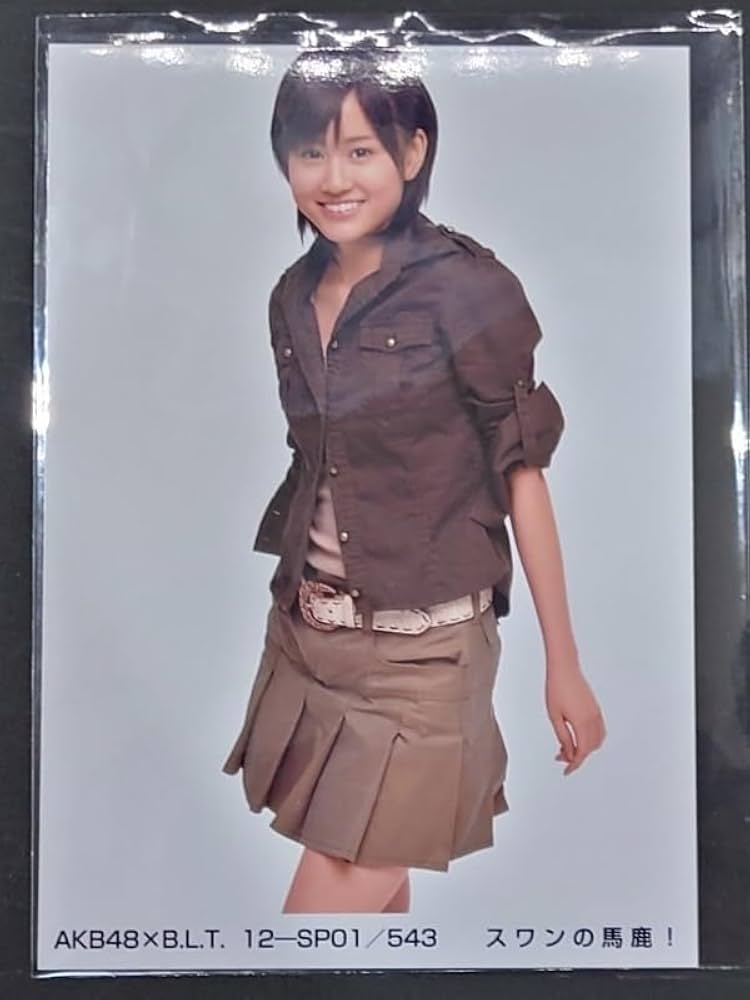 Amazon.co.jp: AKB48×B.L.T. 12-SP01/543 スワンの馬鹿 生写真 前田