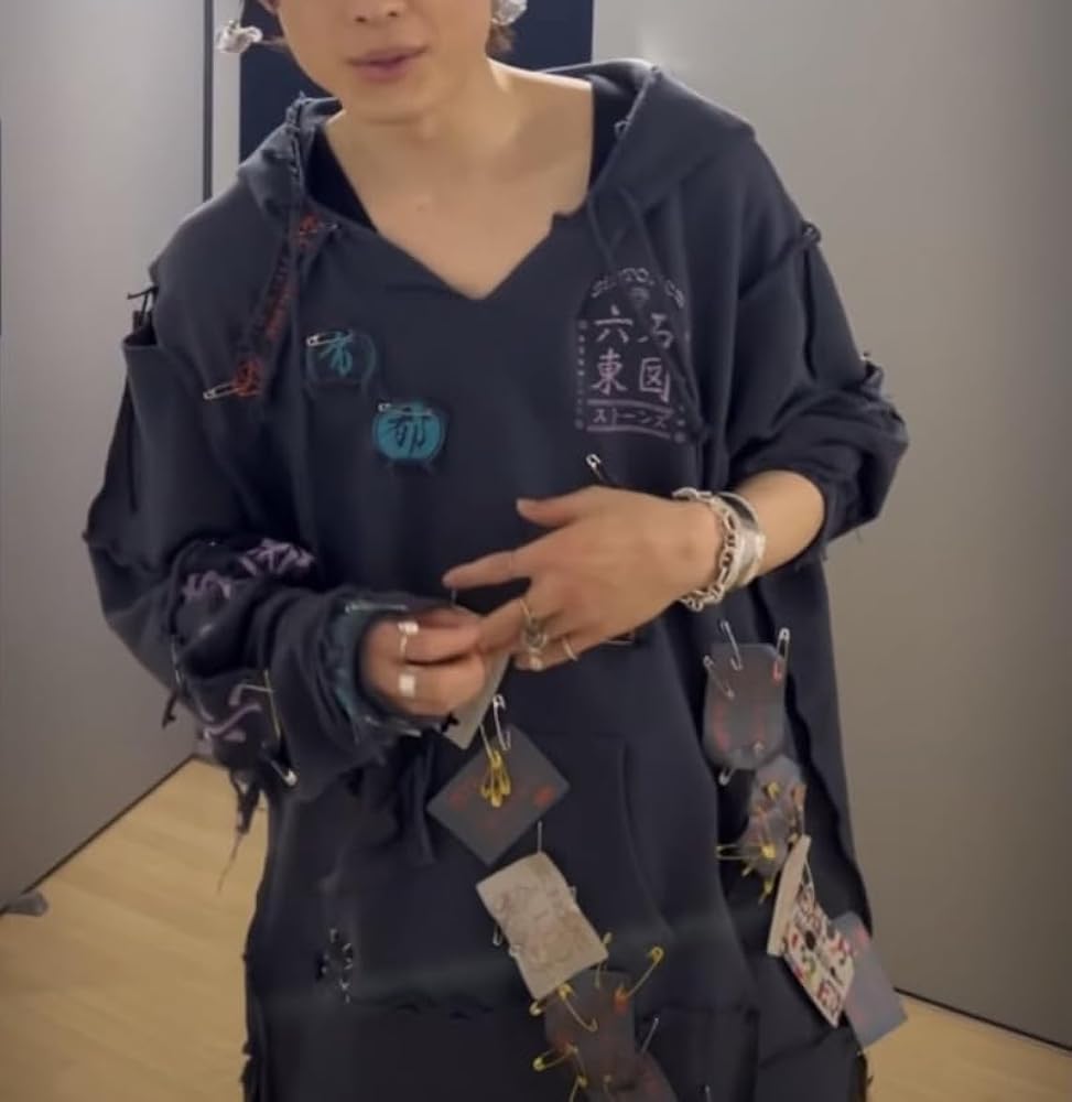 Amazon.co.jp: ストーンズ パーカー 長袖 Feel da CITY 2022 SixTONES