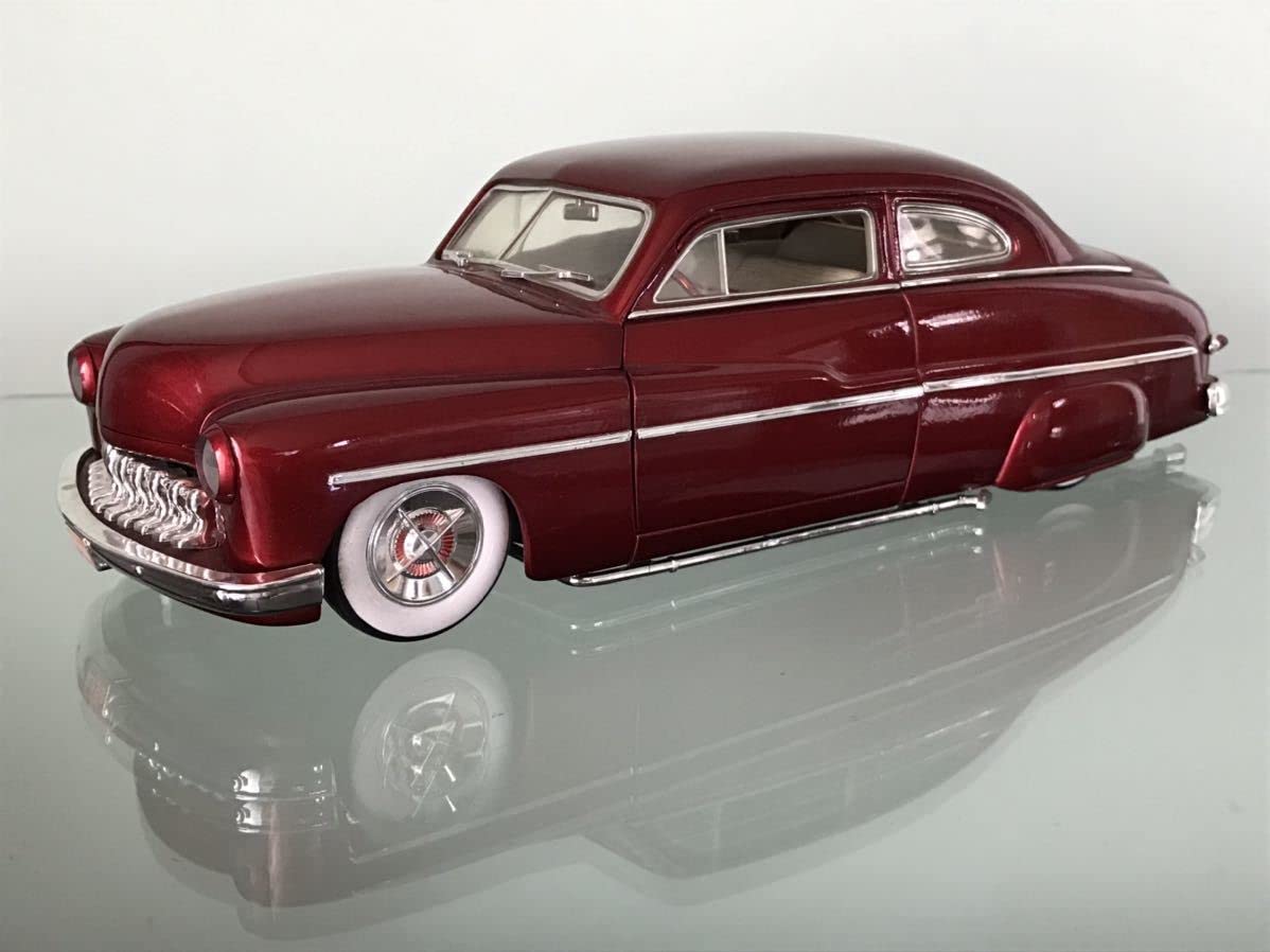 Amazon | 1/18 マーキュリー 1949 ホットロッド ローライダー ミニカー