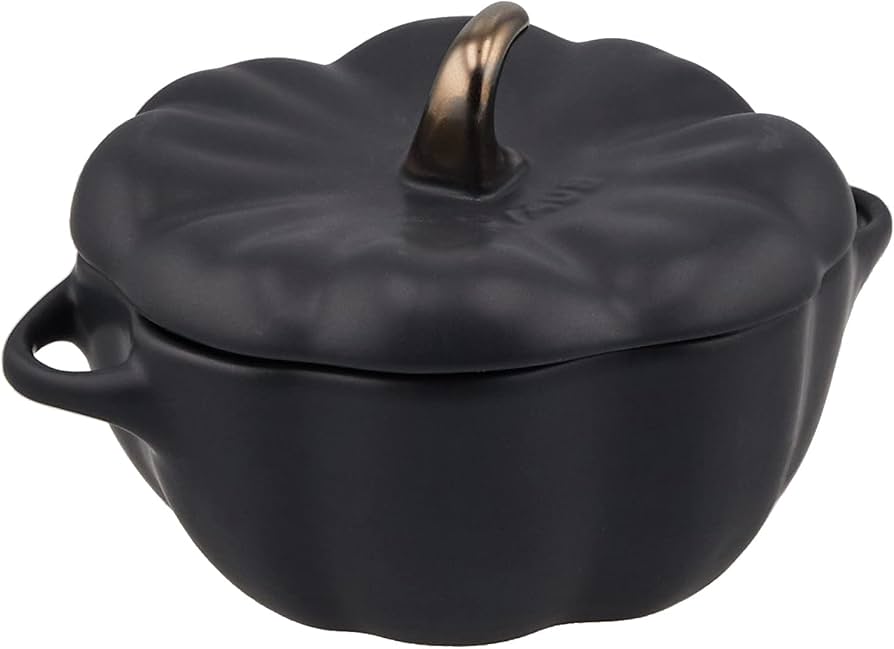 Amazon｜staub ストウブ 「 パンプキン ココット 12cm ブラック