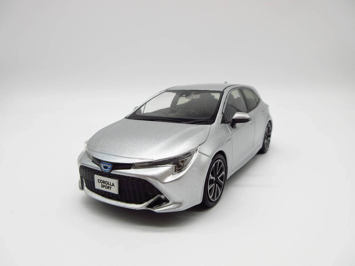 Amazon | 1/30 トヨタ 新型カローラスポーツ COROLLA SPORT カラー