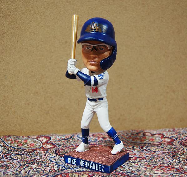 コービーブライアント ボブルヘッド 8/8 ドジャース 非売品LA