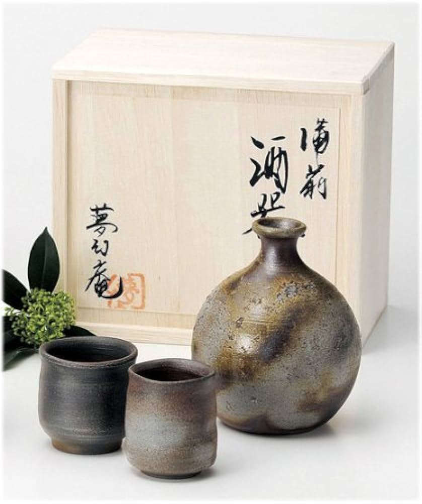 Amazon｜備前焼 夢幻工房 桟切焼 酒器揃 商品サイズ：徳利9.5 × 12.5