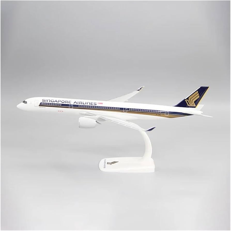 Amazon.co.jp: 飛行機模型飛行機おもちゃの飛行機模型 1/200 スケール